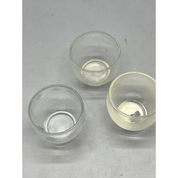 candle holder clear one embossed with leaves 2.5x2.5" glass leaf READ - Picture 2 of 6